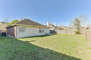 9902 Memorial Crossing Dr, Tomball, TX 77375 - Photo 35
