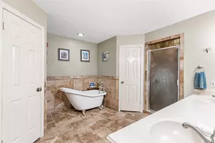 11615 Cedar Gully Rd, Beach City, TX 77523 - Photo 23