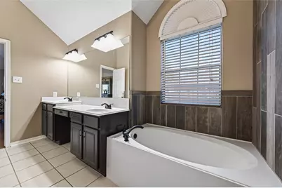 9507 Highland Pointe Drive, Needville, TX 77461 - Photo 25