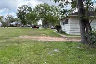 2508 4th St, Rosenberg, TX 77471 - Photo 9