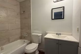 10601 South Dr, Houston, TX 77099 - Photo 7