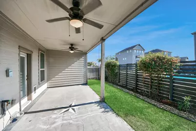 8605 Hollyoaks Creek Lane, Houston, TX 77063 - Photo 5