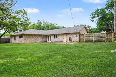 114 E Wildwinn Drive, Alvin, TX 77511 - Photo 19