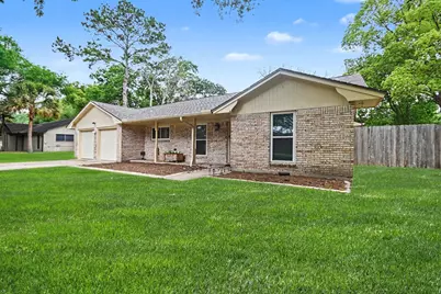 114 E Wildwinn Drive, Alvin, TX 77511 - Photo 3