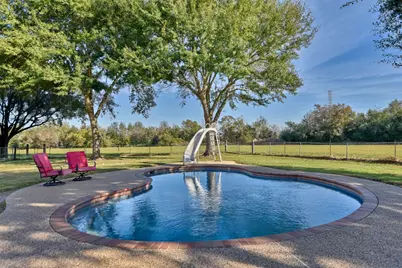 16010 Warren Ranch Road, Hockley, TX 77447 - Photo 11