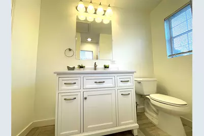 4334 Jefferson Street #1/2, Houston, TX 77023 - Photo 3