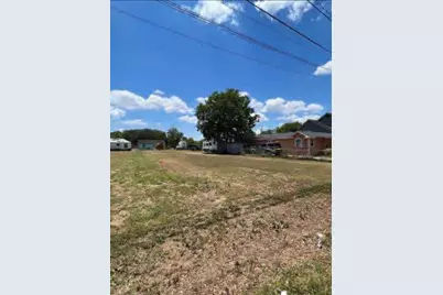 2808 Moore Avenue, Bay City, TX 77414 - Photo 3