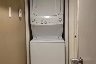 2100 Tanglewilde St, Houston, TX 77063 - Photo 25