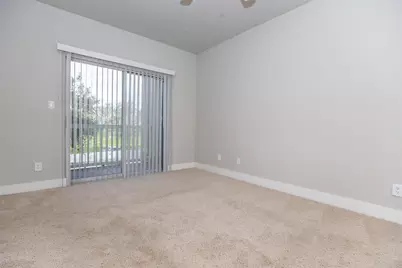 19100 N Glenwest Drive #211, Friendswood, TX 77546 - Photo 15