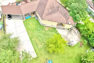 2106 Bertrand St, Houston, TX 77093 - Photo 47