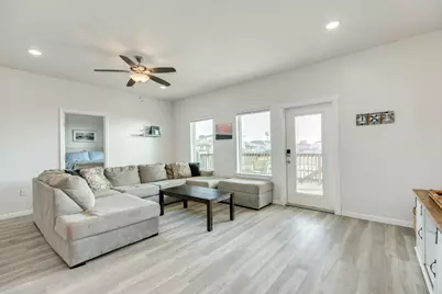 116 Howard Avenue #G, Surfside Beach, TX 77541 - Photo 5