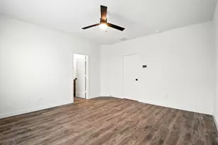 1801 N Peach Creek Dr, Dayton, TX 77535 - Photo 19