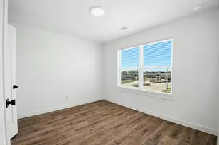 1801 N Peach Creek Dr, Dayton, TX 77535 - Photo 23