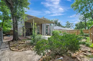 17327 Thorhill St, Spring, TX 77379 - Photo 37