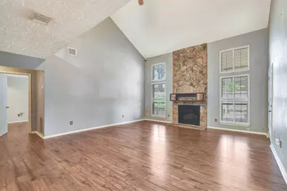 17327 Thorhill Street, Spring, TX 77379 - Photo 7