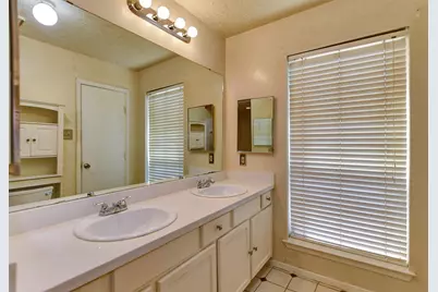 17327 Thorhill Street, Spring, TX 77379 - Photo 23