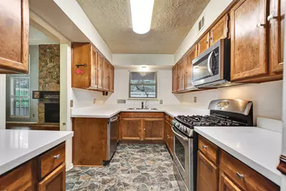 17327 Thorhill Street, Spring, TX 77379 - Photo 13