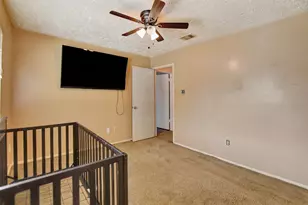 17327 Thorhill St, Spring, TX 77379 - Photo 29