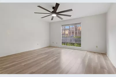 5414 Foresthaven Drive, Houston, TX 77066 - Photo 5