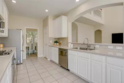 5514 Waverdale Court, Sugar Land, TX 77479 - Photo 7