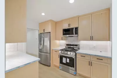 3327 Freshmeadows Drive, Houston, TX 77063 - Photo 25