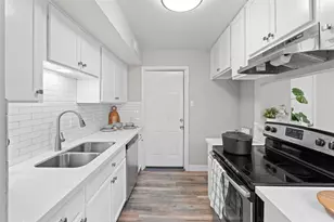 10327 Gladewood Dr, Houston, TX 77041 - Photo 7