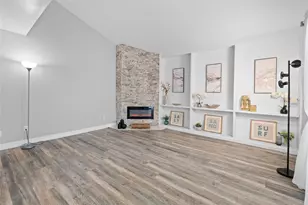 10327 Gladewood Dr, Houston, TX 77041 - Photo 5