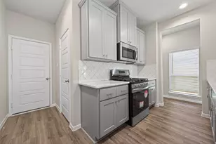 509 Emerald Thicket Ln, Huffman, TX 77336 - Photo 13