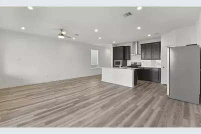 12238 City Rose Court, Houston, TX 77047 - Photo 11