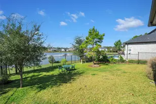 11 Shumard Oak Dr, The Woodlands, TX 77375 - Photo 21