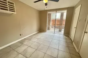 4635 Wild Indigo St, Houston, TX 77027 - Photo 9