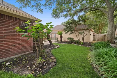 15907 Aberdeen Trails Drive, Houston, TX 77095 - Photo 29