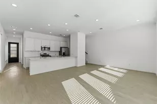 2206 Via Isa Ln, Houston, TX 77051 - Photo 5