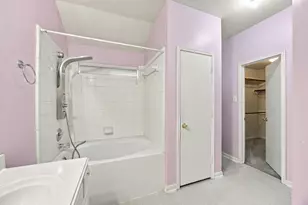 8222 Soledad Dr, Houston, TX 77083 - Photo 9