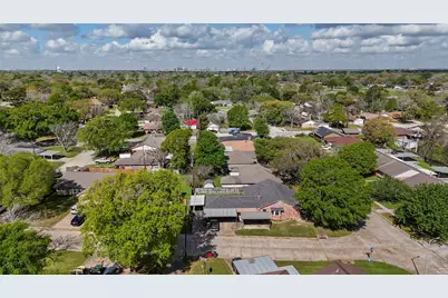 2205 Buchanan Drive, Baytown, TX 77520 - Photo 37