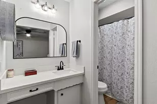 2205 Buchanan Dr, Baytown, TX 77520 - Photo 23