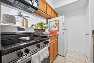 6402 Del Monte Dr, Houston, TX 77057 - Photo 11