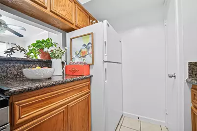 6402 Del Monte Drive #65, Houston, TX 77057 - Photo 13