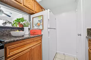 6402 Del Monte Dr, Houston, TX 77057 - Photo 13
