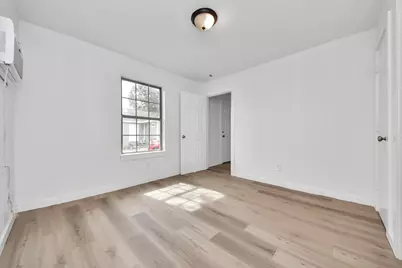 209 Owens St A Street, Houston, TX 77029 - Photo 3