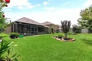 2209 Rocky Shores Ln, Pearland, TX 77089 - Photo 19