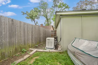 2918 Laurel Fork Drive, Kingwood, TX 77339 - Photo 33