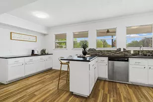 1985 Eastridge Ln, Madisonville, TX 77864 - Photo 11