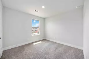 13210 Opera Dr, Houston, TX 77047 - Photo 15