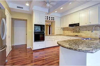 11910 Steppingstone Lane, Bunker Hill Village, TX 77024 - Photo 5