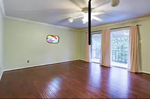 11910 Steppingstone Ln, Houston, TX 77024 - Photo 7