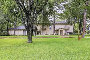 11910 Steppingstone Ln, Bunker Hill Village, TX 77024 - Photo 1