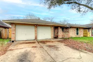 7206 Yellow Pine Dr, Houston, TX 77040 - Photo 3
