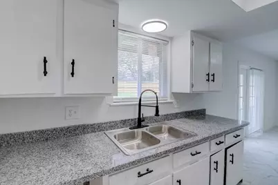 7206 Yellow Pine Drive, Houston, TX 77040 - Photo 17