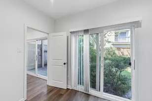 2100 Tanglewilde St, Houston, TX 77063 - Photo 19